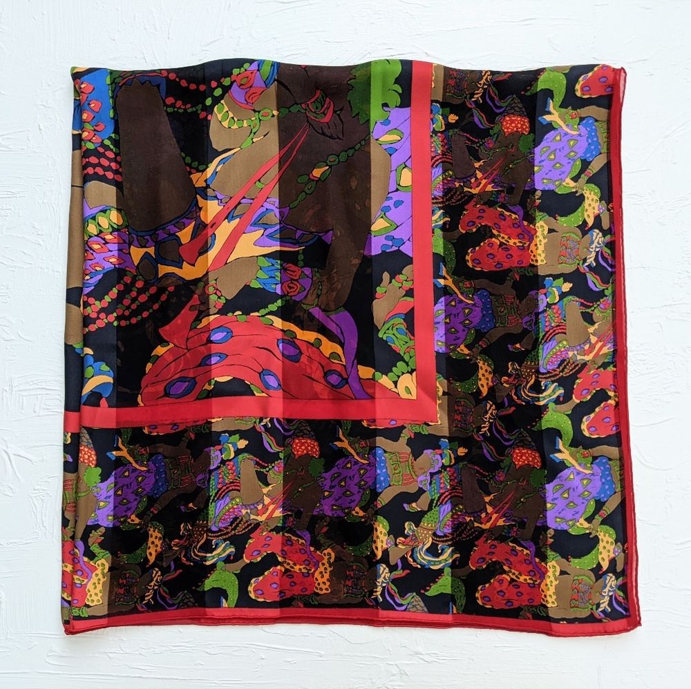 LIVE SHOW ITEM 💥 Yves Saint Laurent silk scarf